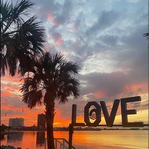 Meet your Posher, Holly